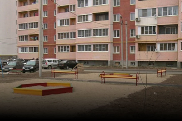 Новостройка в Оренбурге стала аварийным жильем. 14027.jpeg Новостройка в Оренбурге стала аварийным жильем. 14027.jpeg