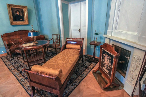 Беглов посетил музей-квартиру А.С.Пушкина на набережной Мойки. 15049.jpeg Беглов посетил музей-квартиру А.С.Пушкина на набережной Мойки. 15049.jpeg