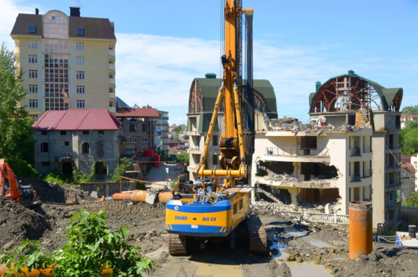 Власти Сочи приступили к сносу жилого комплекса на берегу моря. 14476.jpeg Власти Сочи приступили к сносу жилого комплекса на берегу моря. 14476.jpeg