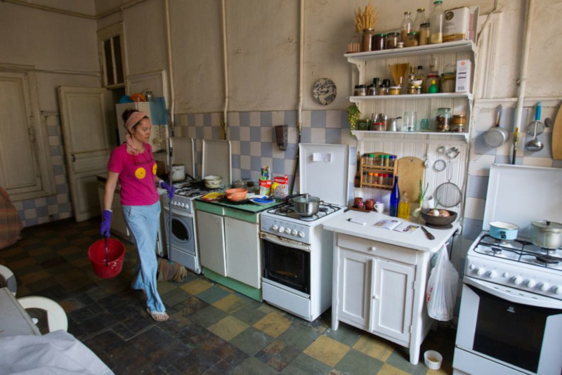В россиянах проснулась страсть к коммунальному быту. 16532.jpeg В россиянах проснулась страсть к коммунальному быту. дом, квартира, комната, коммуналка, коммунальная квартира, покупка